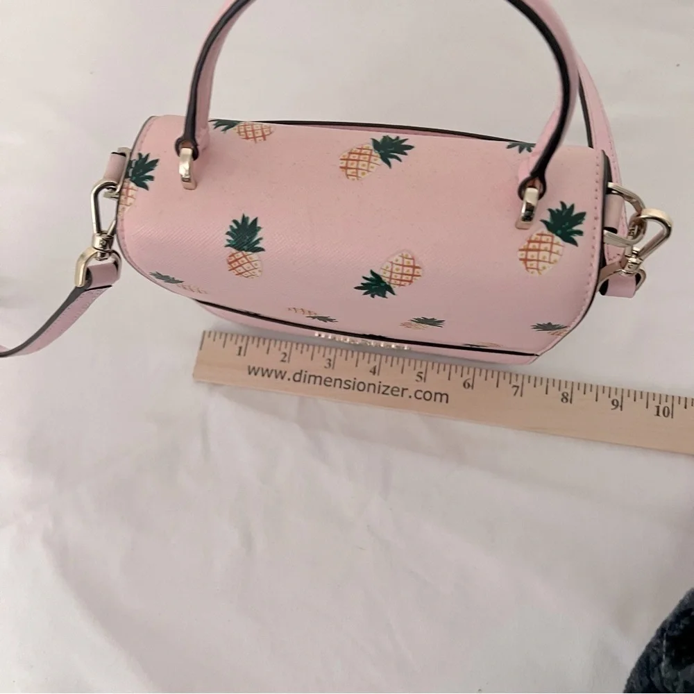 kate spade questions leave